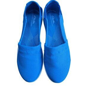 Clarks Womens Cloudsteppers Slip On Shoes Size 10 Wide Blue Cushion Canvas